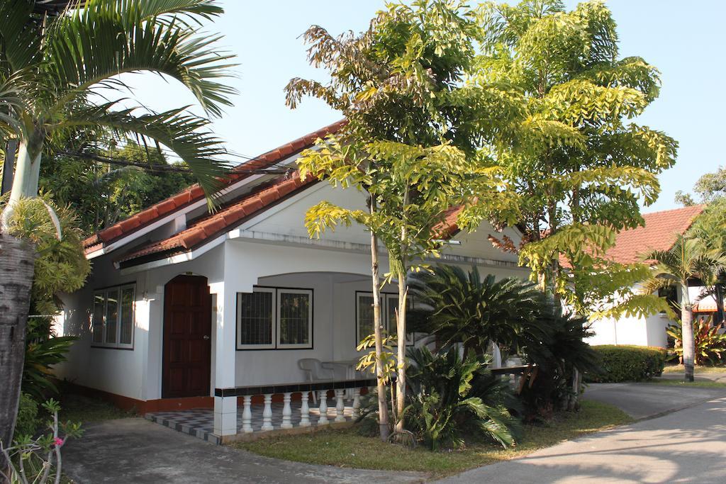 Chaisuk Bungalow Aranyaprathet Exterior photo