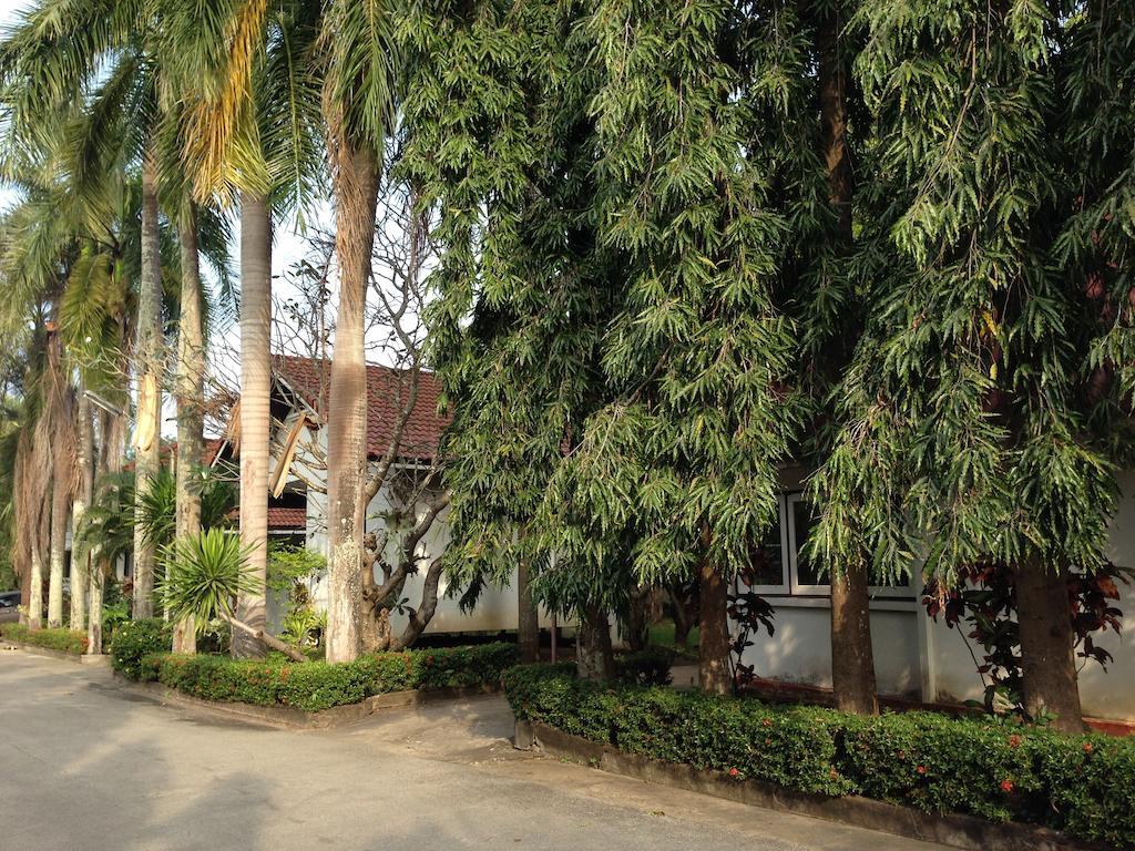 Chaisuk Bungalow Aranyaprathet Exterior photo