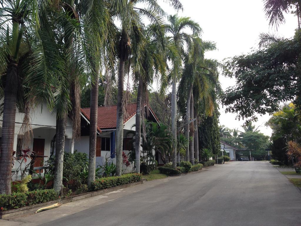 Chaisuk Bungalow Aranyaprathet Exterior photo